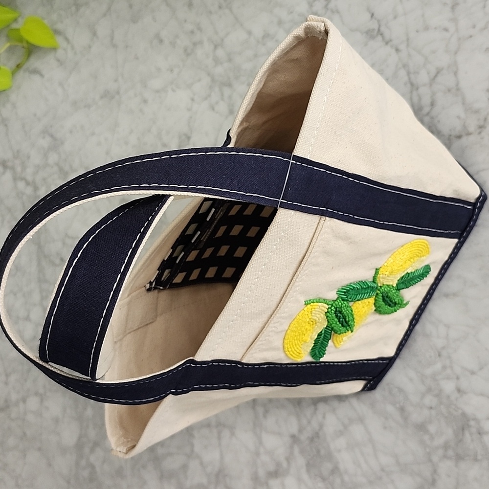 🌼 NWT Anthropologie lemon embellished tote bag - Picture 5 of 5
